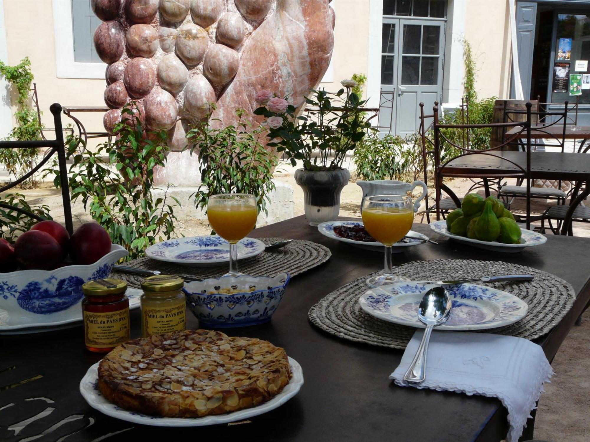 Logis Hotel - Restaurant La Marbrerie Caunes-Minervois Zewnętrze zdjęcie